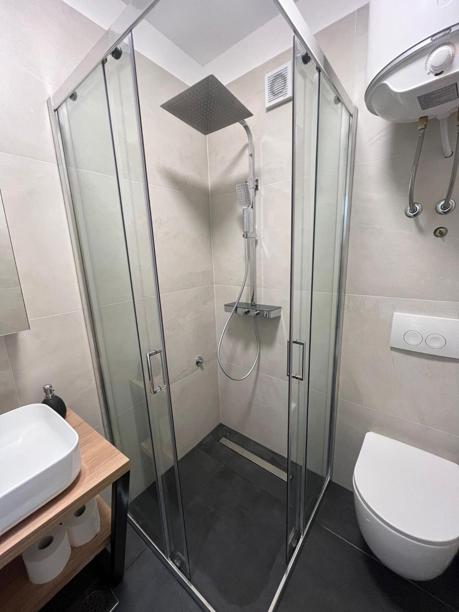Casa Mira Apartments Ližnjan エクステリア 写真