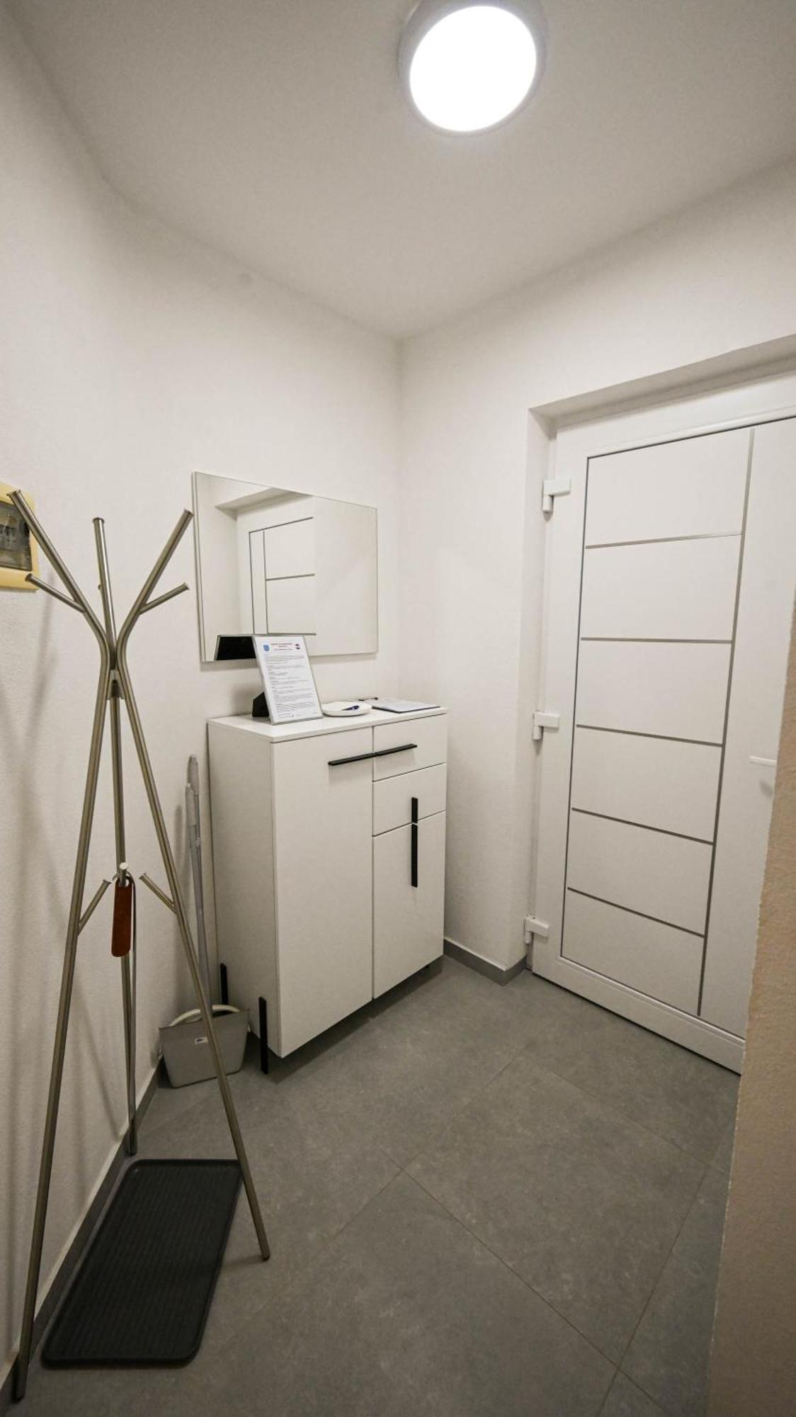 Casa Mira Apartments Ližnjan エクステリア 写真